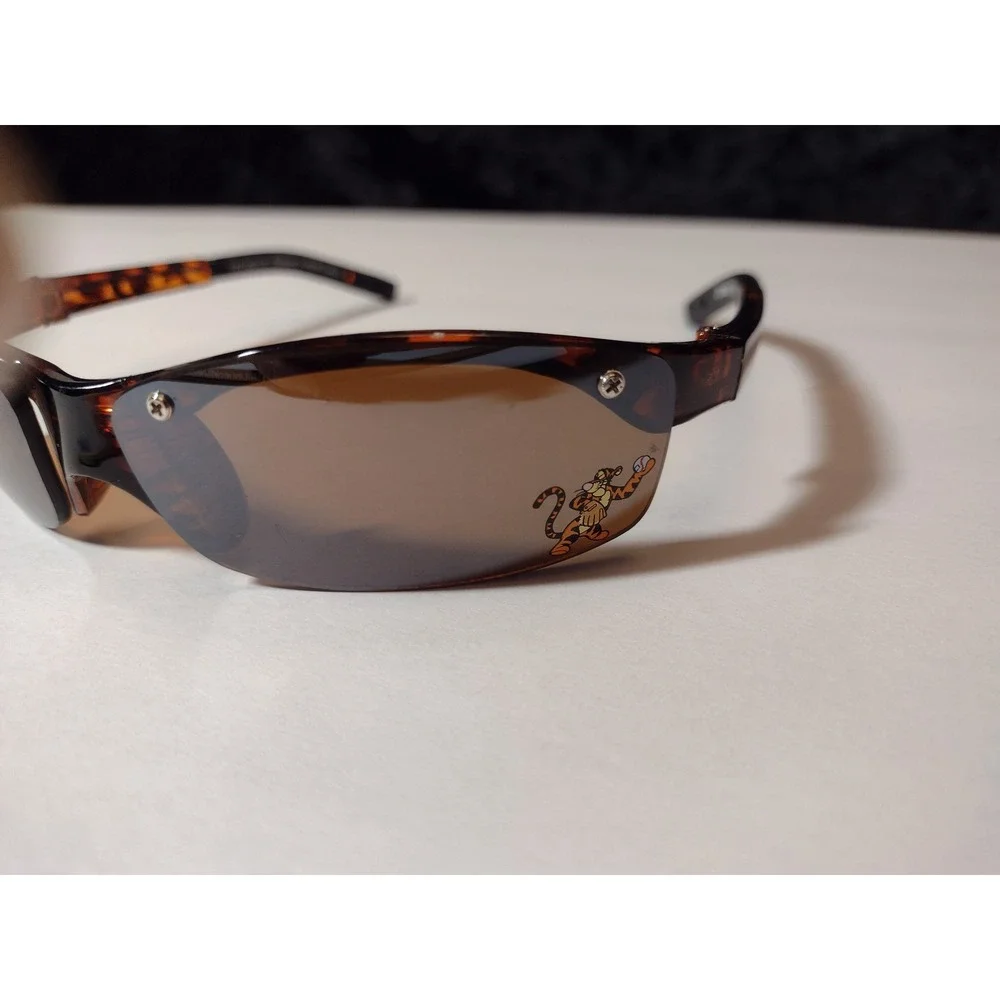 Disney Tigger Baseball Sports‎ Wrap Sunglasses Kids Brown Tortoiseshell